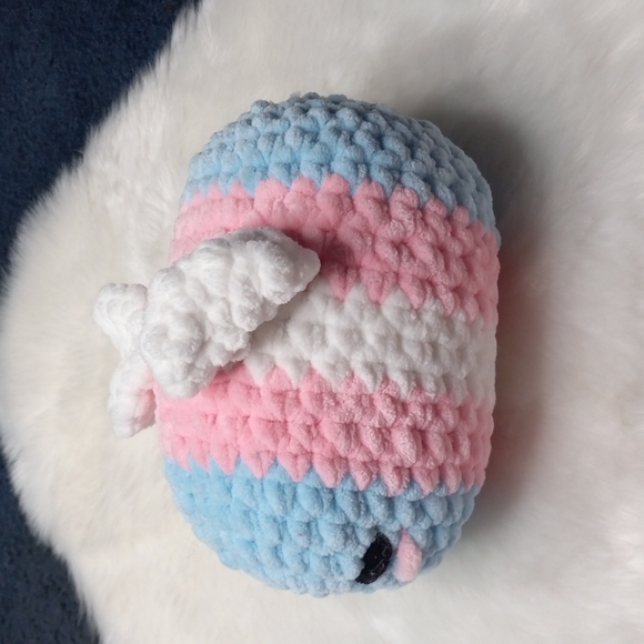 🆕Handmade Crochet Trans Pride Bee - Picture 2 of 5